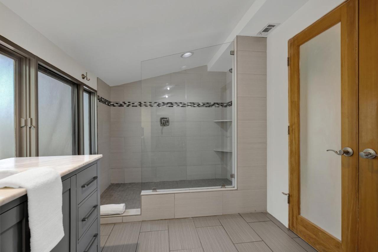 פרדריקסברג 406 Lodge-A: Hot-Tub & 2 Blks To Main St מראה חיצוני תמונה